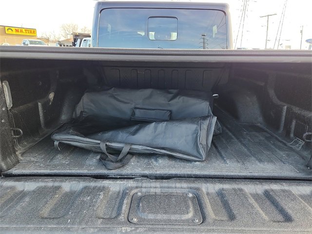 Used 2021 Jeep Gladiator Overland image 17