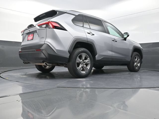 Used 2024 Toyota RAV4 XLE FWD image 37