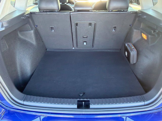 Used 2023 Volkswagen Taos SE AWD/4WD image 16