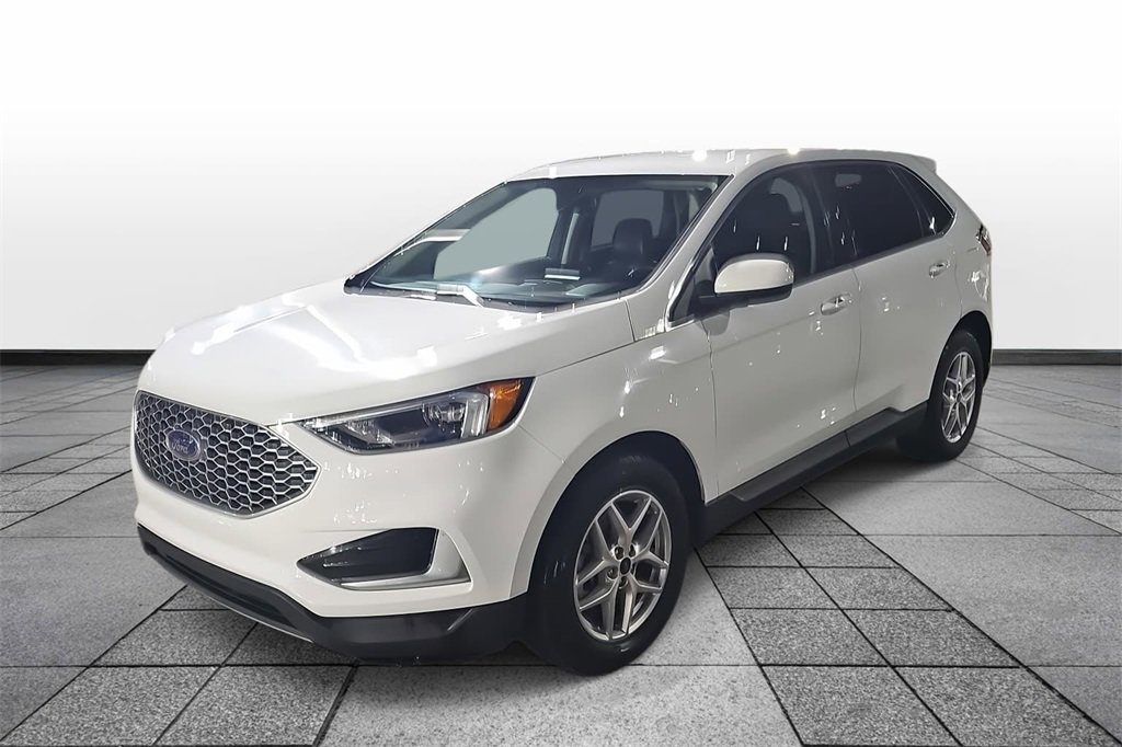 Used 2024 Ford Edge SEL image 1