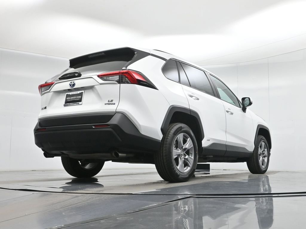 Used 2024 Toyota RAV4 LE image 48