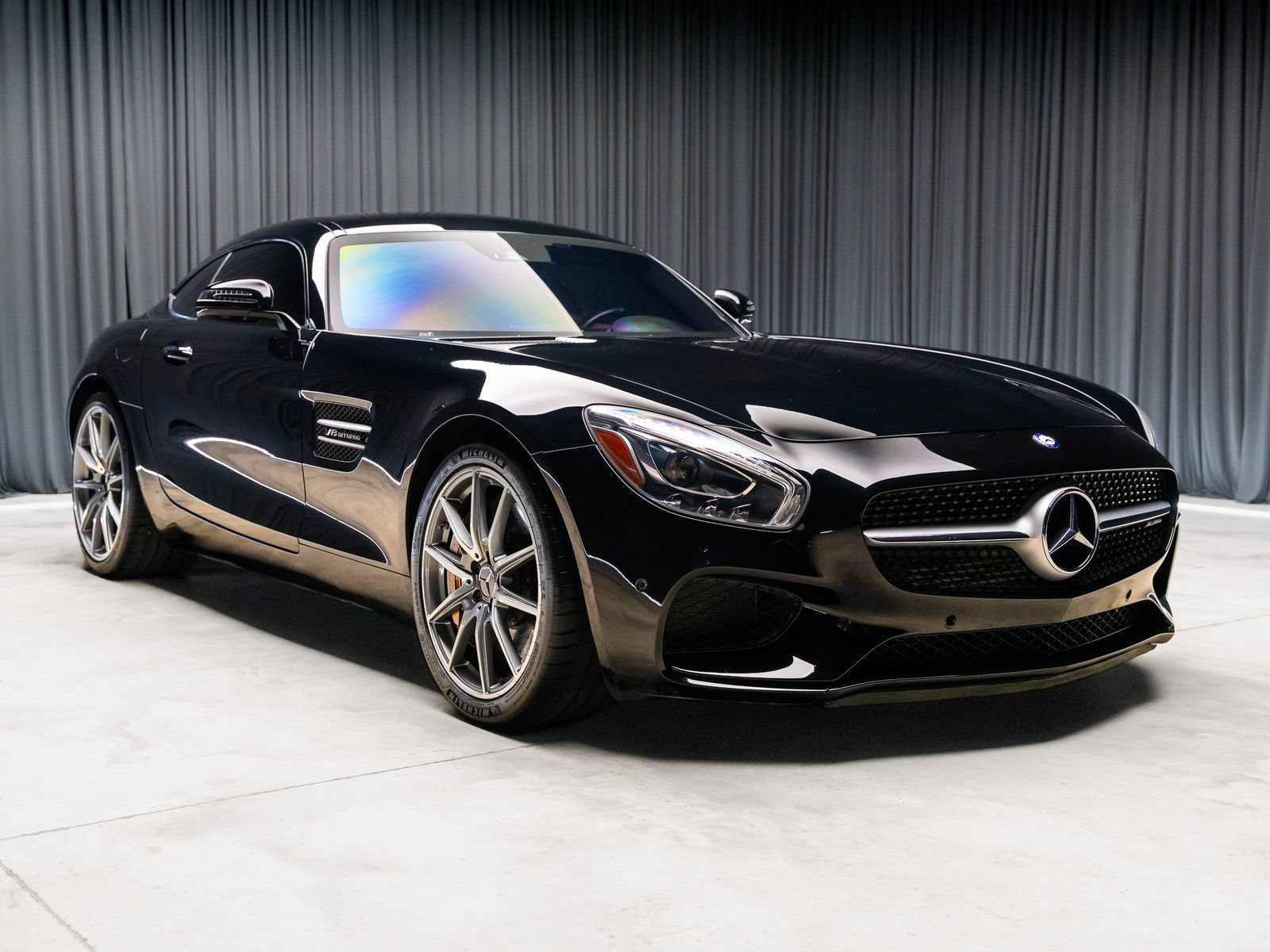 Used 2016 Mercedes-Benz AMG GT S image 19