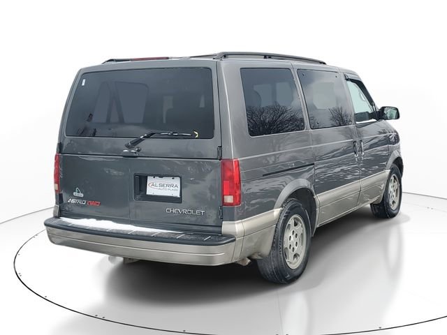 Used 2005 Chevrolet Astro Passenger AWD w/ LS Preferred Equipment Group image 4