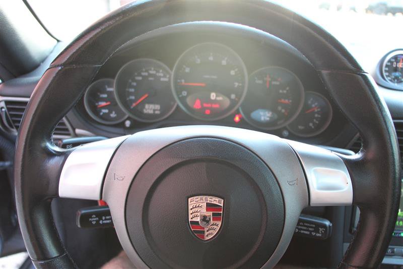 Used 2005 Porsche 911 Carrera RWD image 24