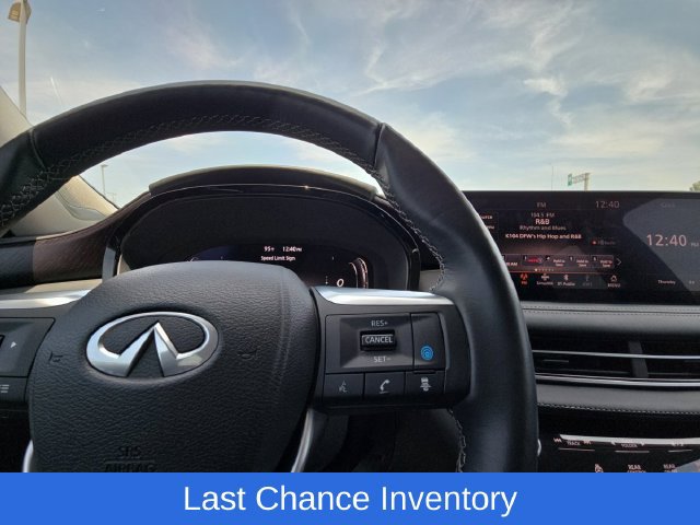 Used 2023 INFINITI QX60 Sensory w/ Cargo Package AWD/4WD image 13