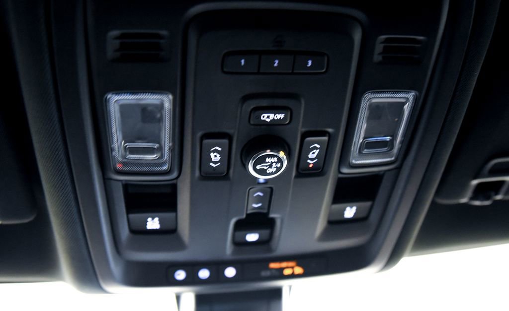 Used 2021 Chevrolet Suburban High Country AWD/4WD image 36