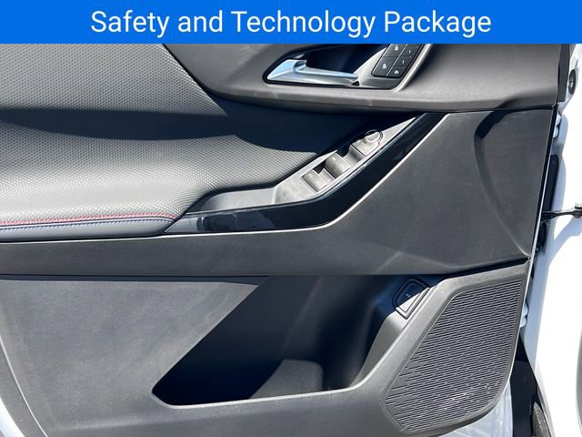 New 2026 Chevrolet Equinox RS w/ Convenience Package III AWD/4WD image 16