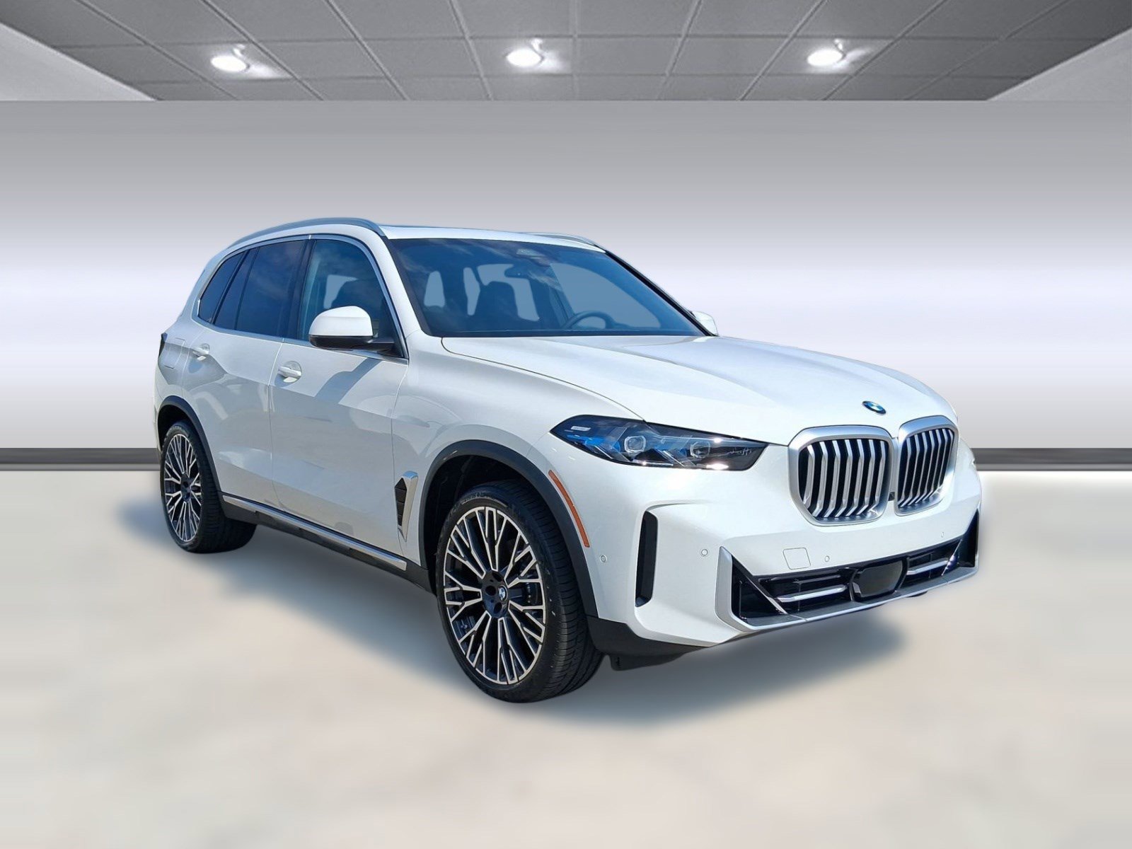 Used 2026 BMW X5 sDrive40i w/ Premium Package image 7