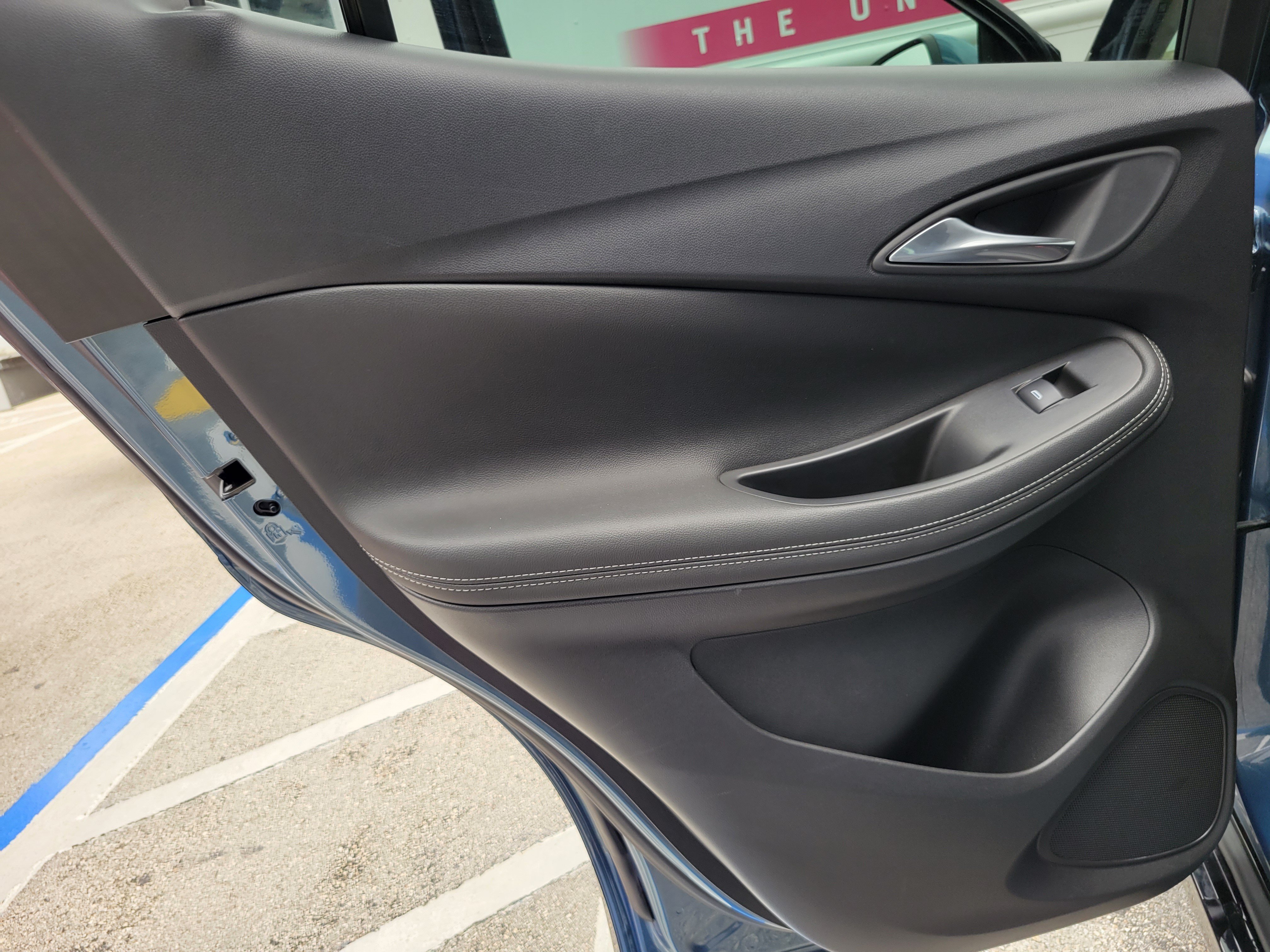 Used 2024 Buick Encore GX Sport Touring w/ Experience Buick Package FWD image 24