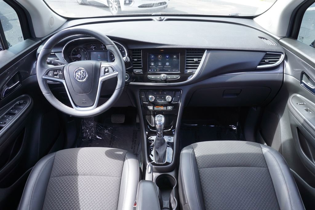 Certified 2022 Buick Encore Preferred w/ Safety Package image 11