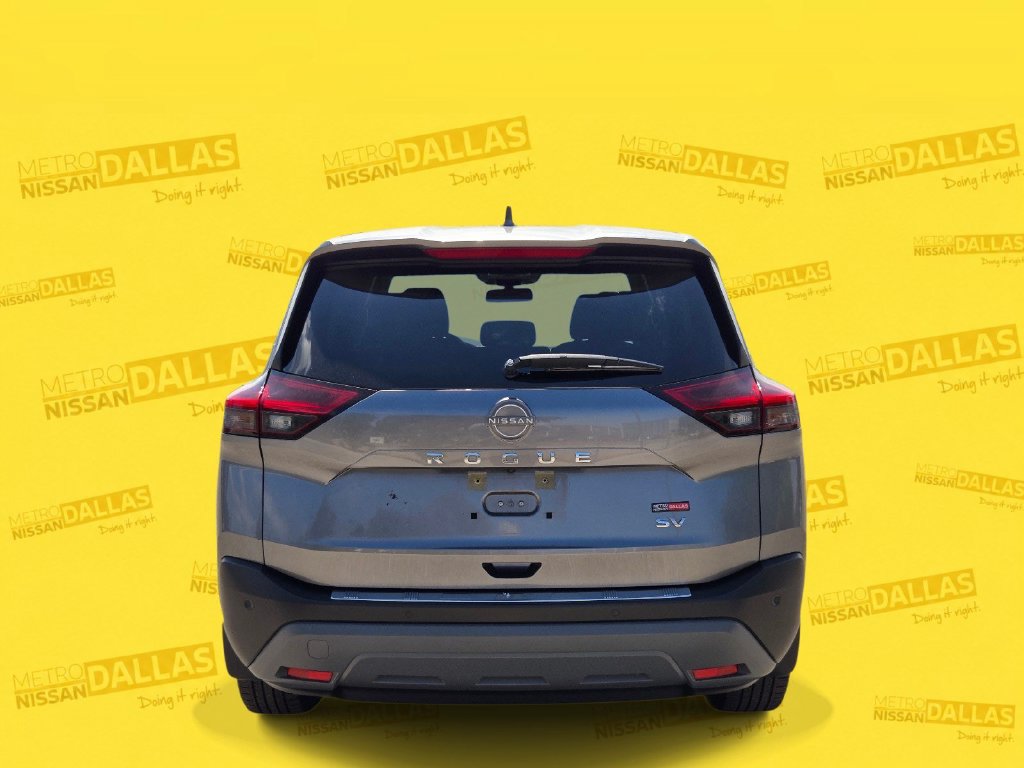 Certified 2023 Nissan Rogue SV FWD image 5