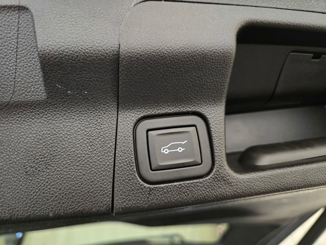 Used 2023 GMC Acadia SLE w/ Driver Convenience Package image 35