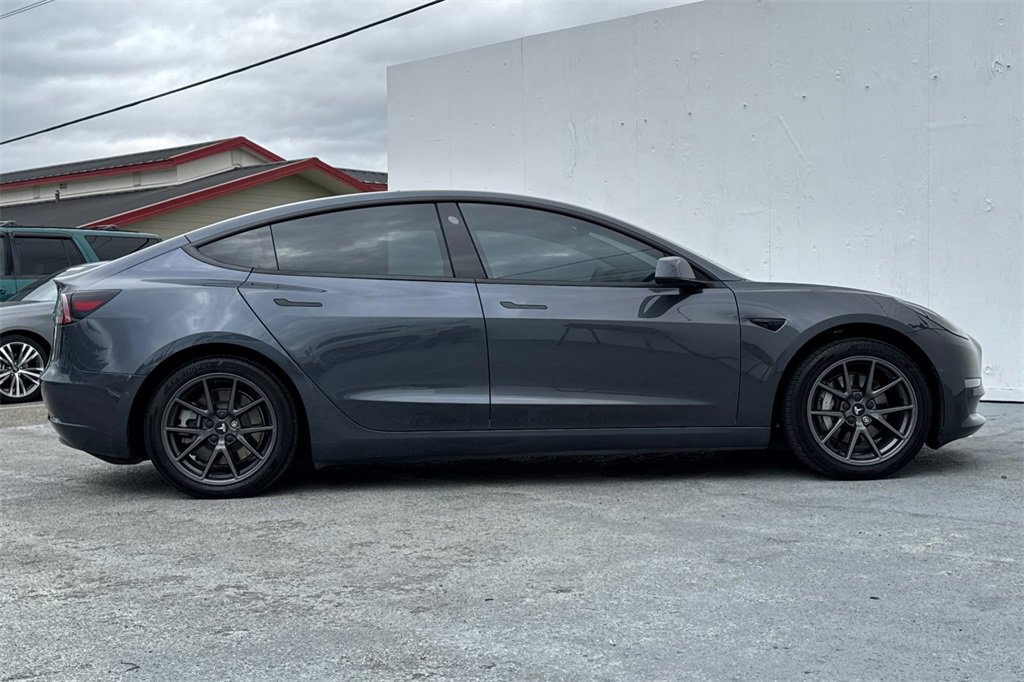 Used 2022 Tesla Model 3 Long Range image 3