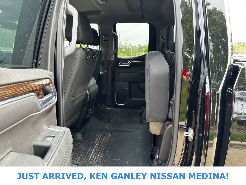 Used 2023 GMC Sierra 1500 Elevation AWD/4WD image 15