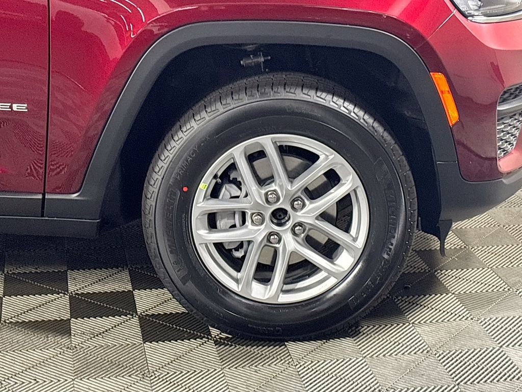 New 2026 Jeep Grand Cherokee Laredo AWD/4WD image 23