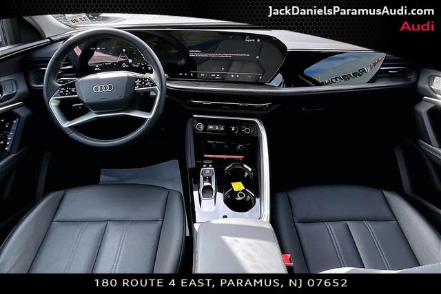 Used 2025 Audi Q5 Premium w/ Convenience Package AWD/4WD image 13