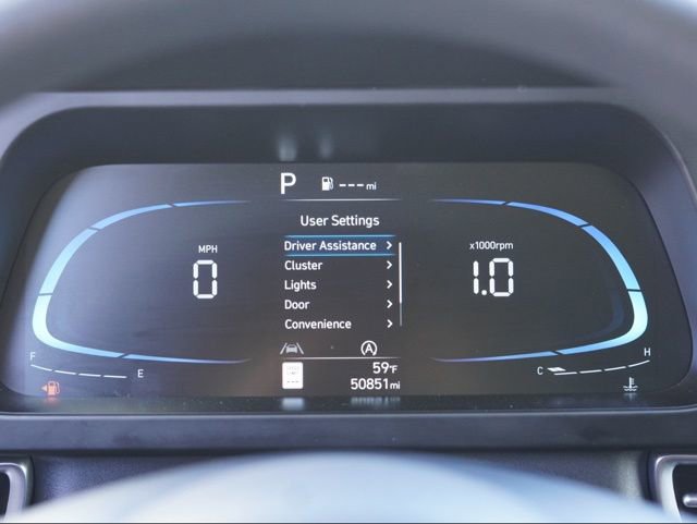 Used 2025 Hyundai Elantra SE image 15