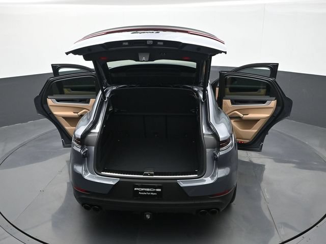 New 2026 Porsche Cayenne S AWD/4WD image 28