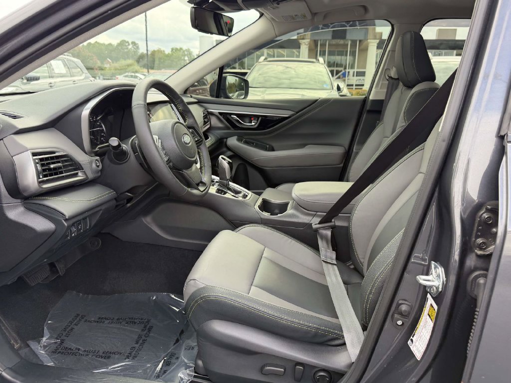 Certified 2024 Subaru Outback Onyx Edition AWD/4WD image 18