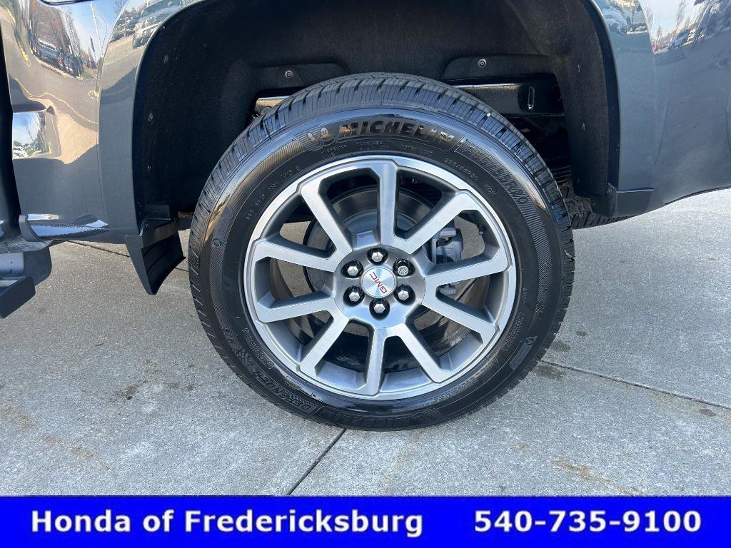 Used 2021 GMC Canyon Denali image 11