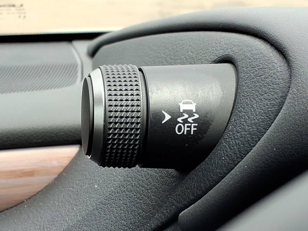 Used 2024 Lexus ES 350 w/ Premium Package FWD image 23