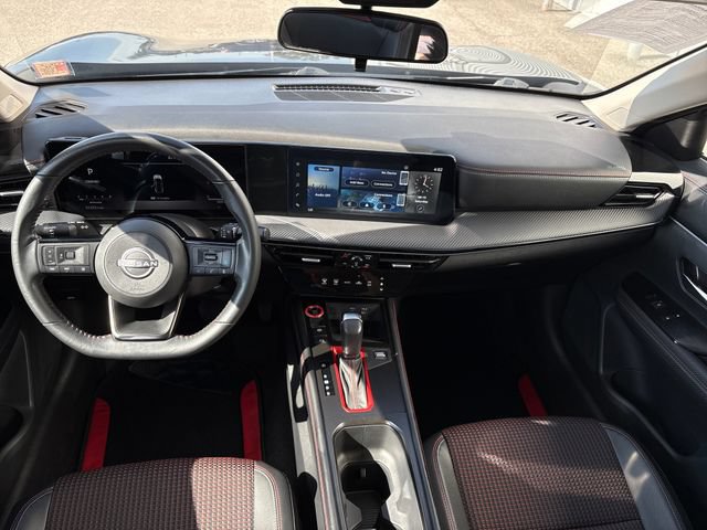 Certified 2025 Nissan Kicks SR AWD/4WD image 12