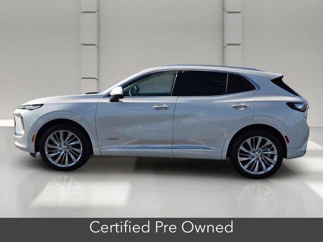 Used 2024 Buick Envision Avenir AWD/4WD image 2
