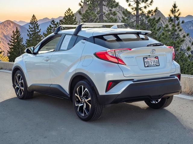 Used 2022 Toyota C-HR XLE FWD image 5