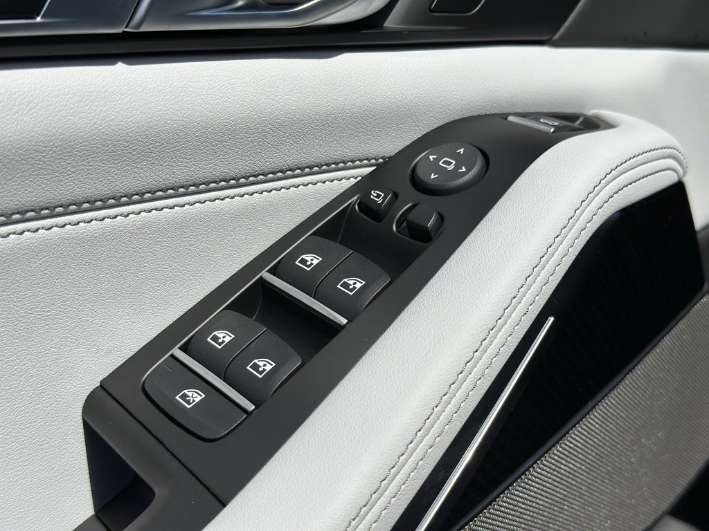 New 2026 BMW X5 M60i image 20