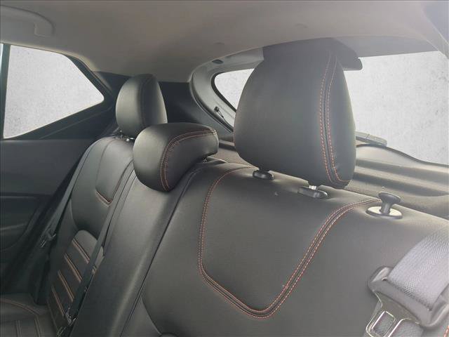 Used 2019 Nissan Kicks SR w/ SR Premium Package FWD image 15