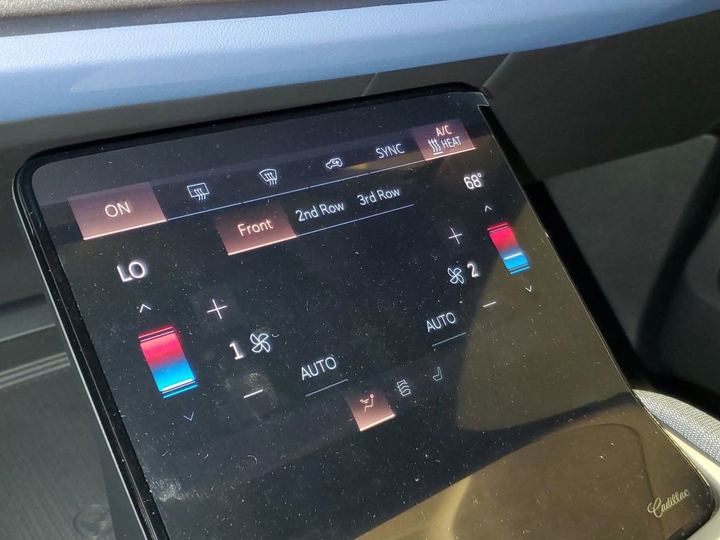 New 2026 Cadillac Vistiq Premium Luxury w/ LPO, Floor Liner Package image 23