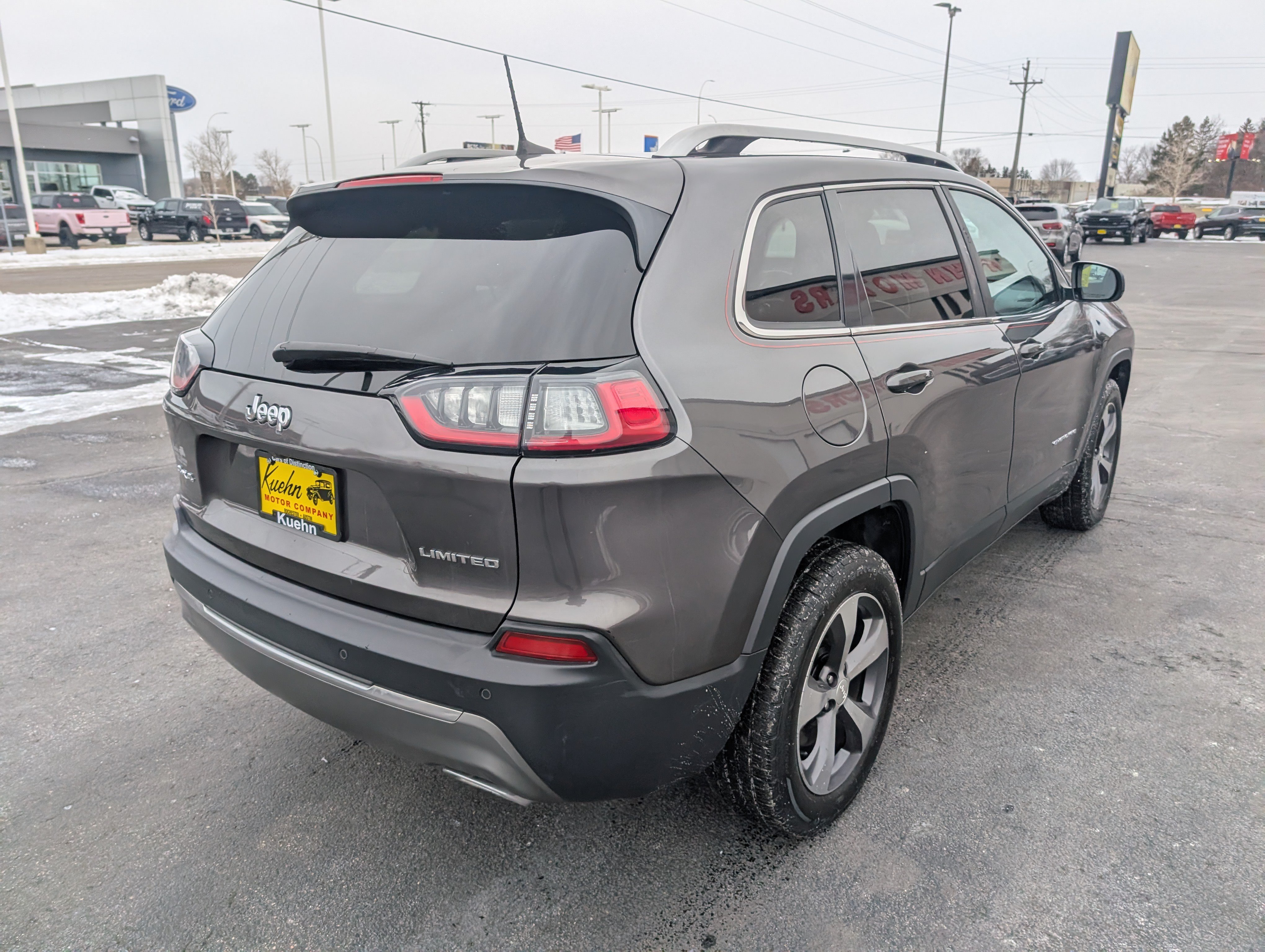 Used 2019 Jeep Cherokee Limited AWD/4WD image 8