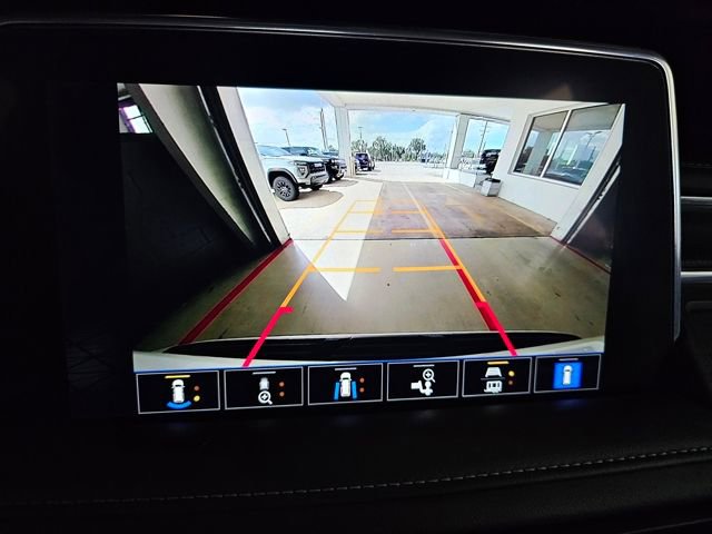 Used 2022 GMC Yukon SLT w/ SLT Premium Package image 31