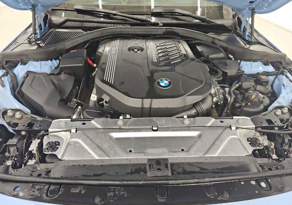 Used 2025 BMW M240i Coupe RWD image 13
