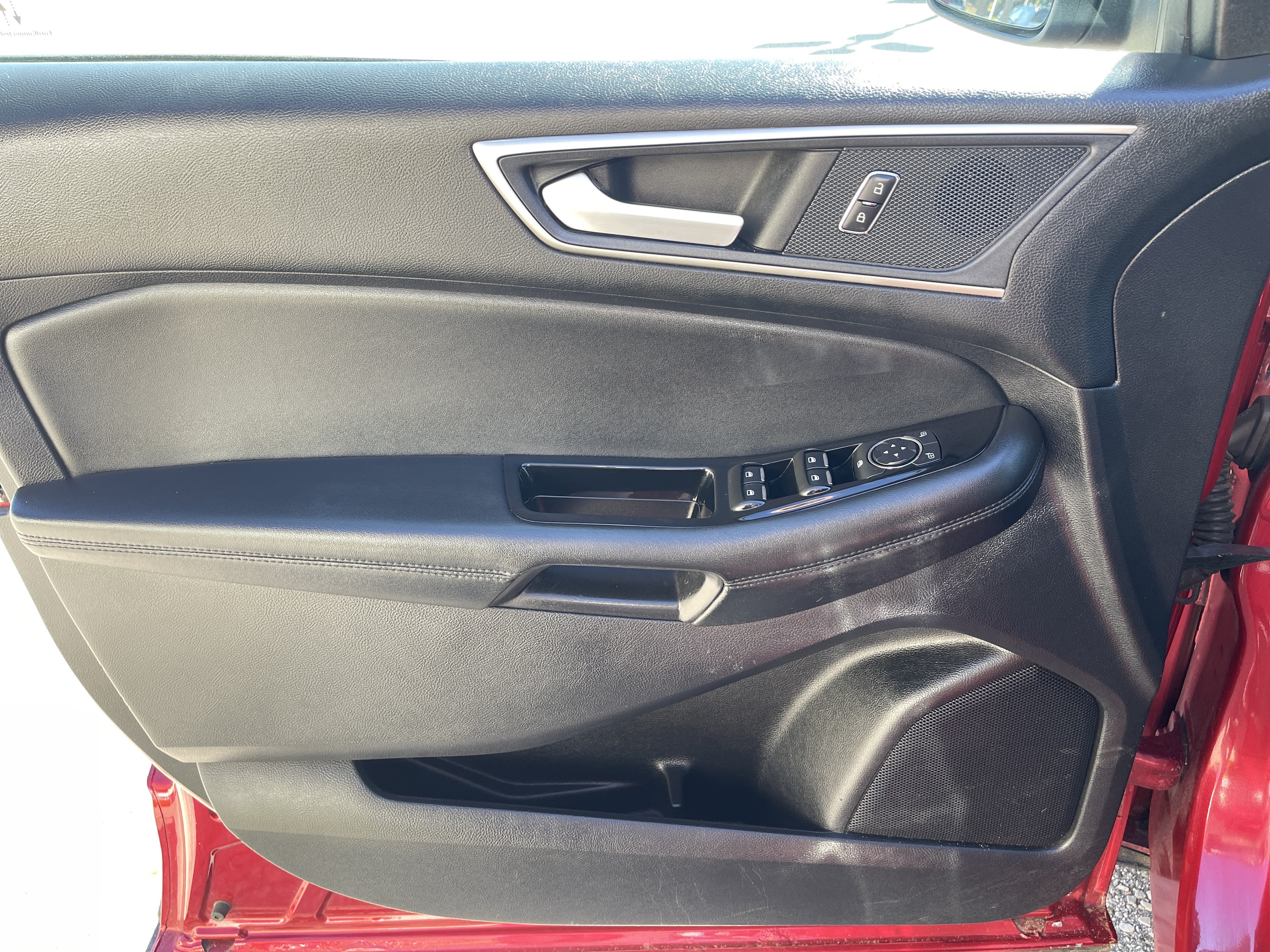 Used 2020 Ford Edge SEL w/ Convenience Package AWD/4WD image 12