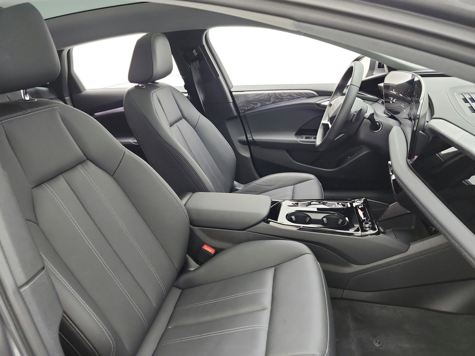 Used 2025 Audi A6 e-tron Premium w/ Ultra Package image 19