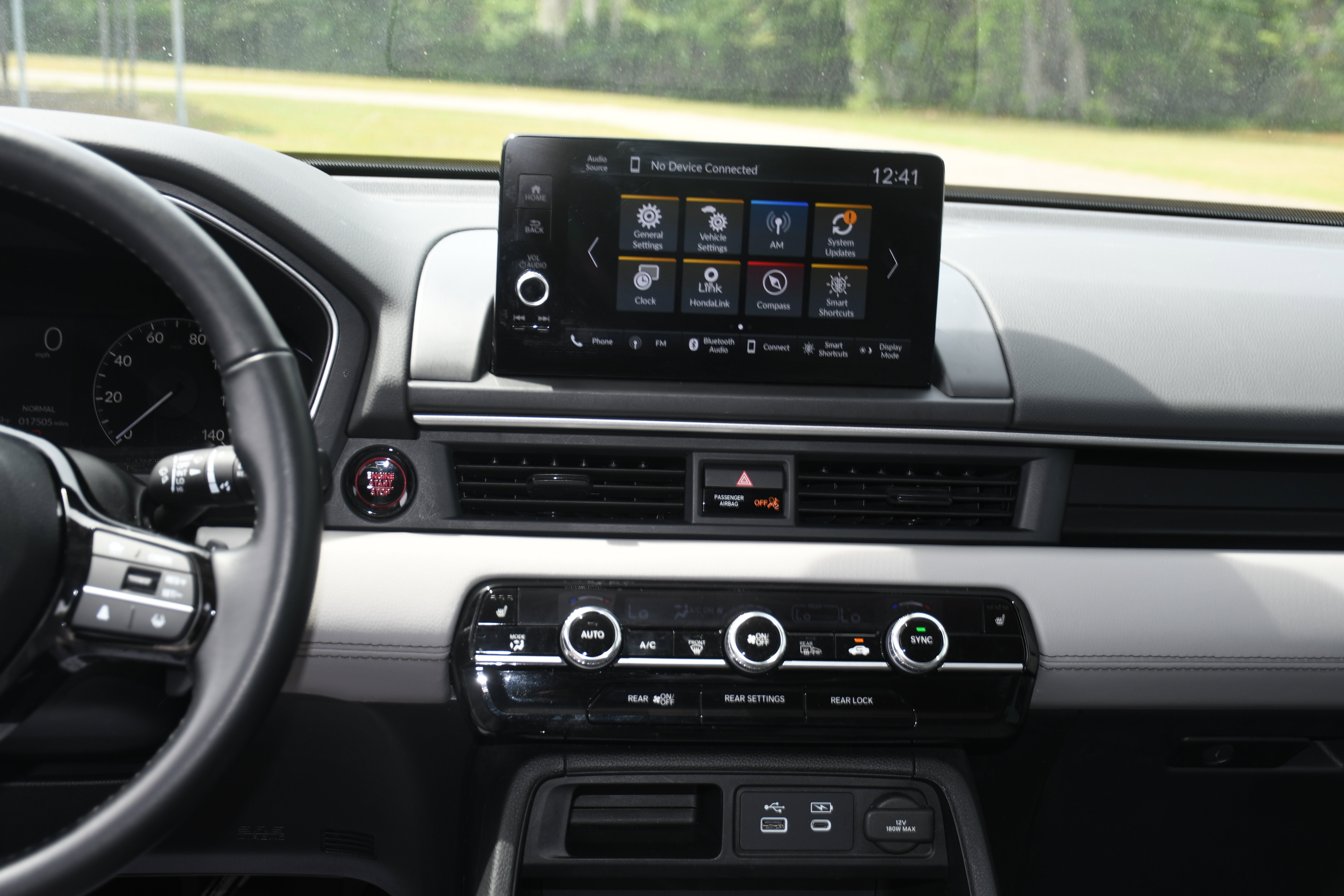 Certified 2025 Honda Pilot EX-L image 17