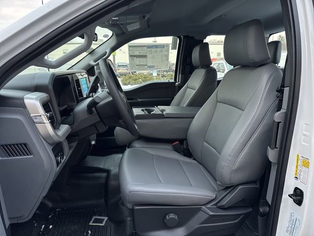 New 2026 Ford F250 XL w/ XL Chrome Package image 14