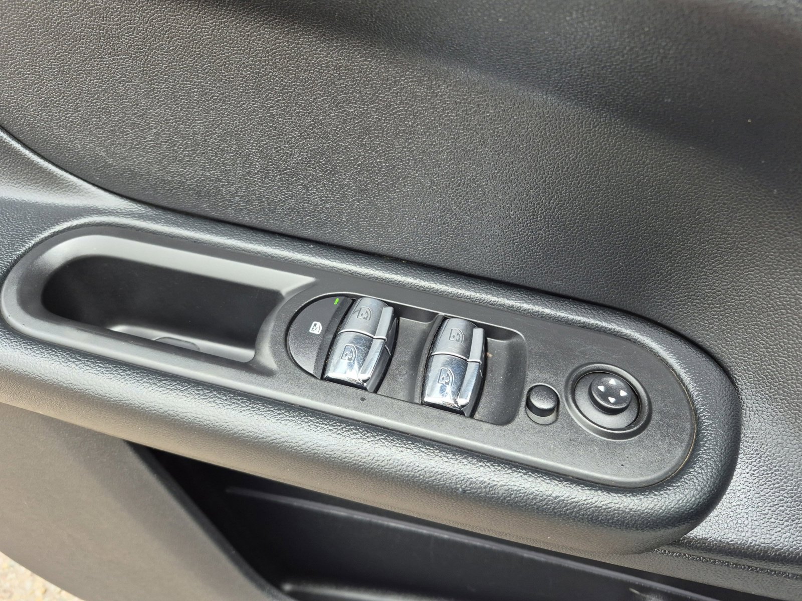 Used 2019 MINI Cooper Countryman image 13