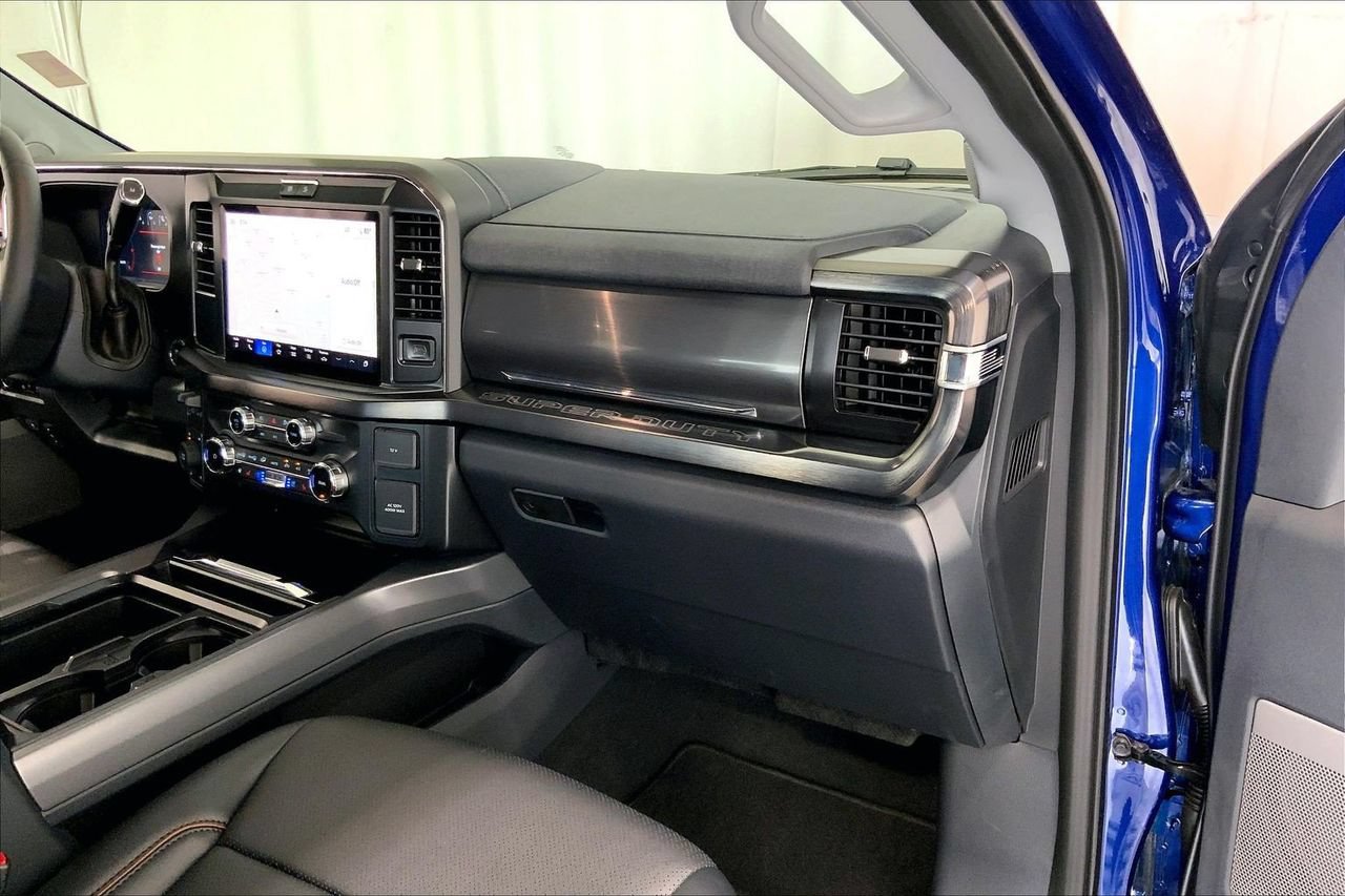 Used 2026 Ford F250 Lariat AWD/4WD image 16