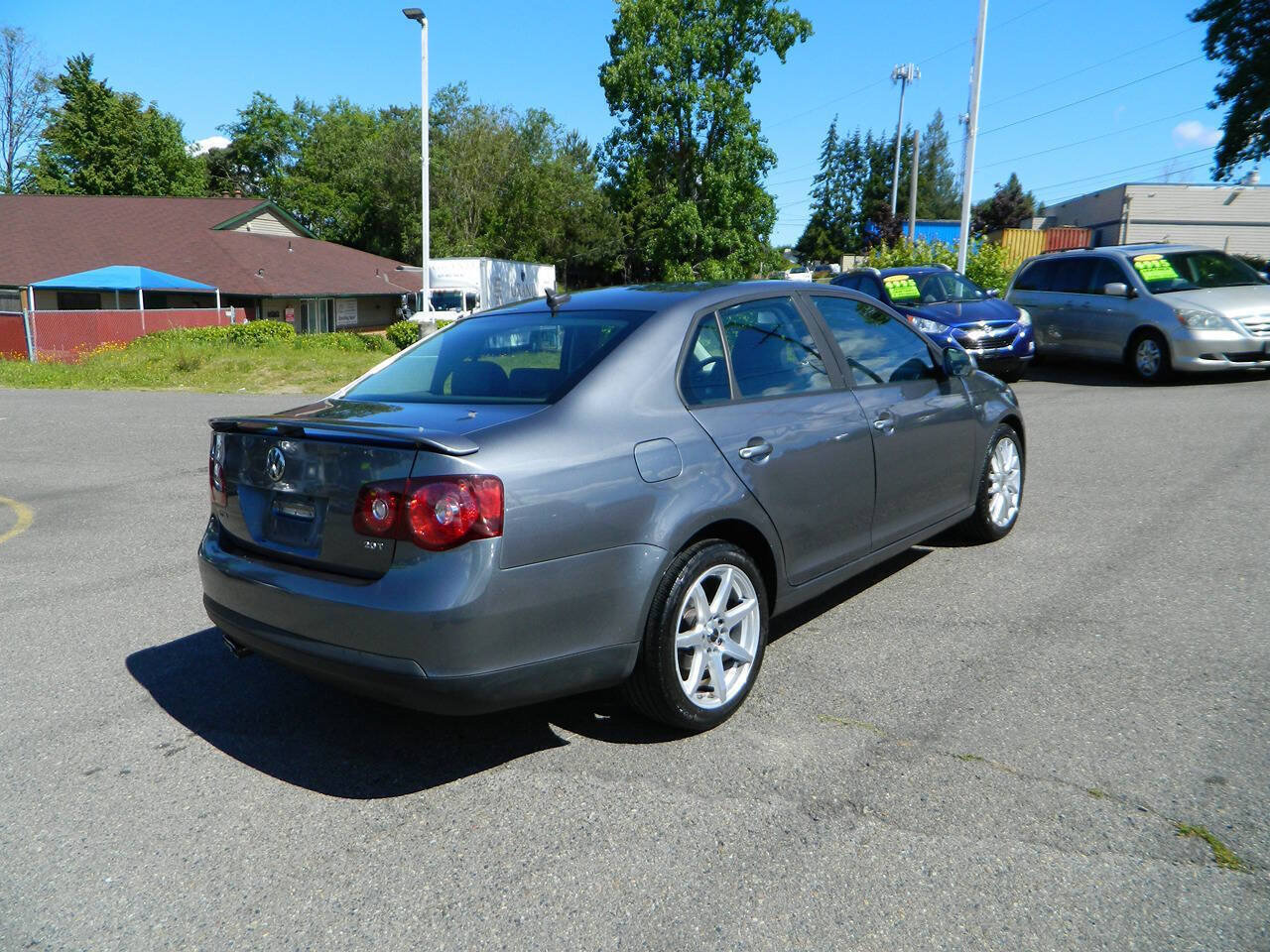 Used 2008 Volkswagen Jetta Wolfsburg Edition FWD image 8