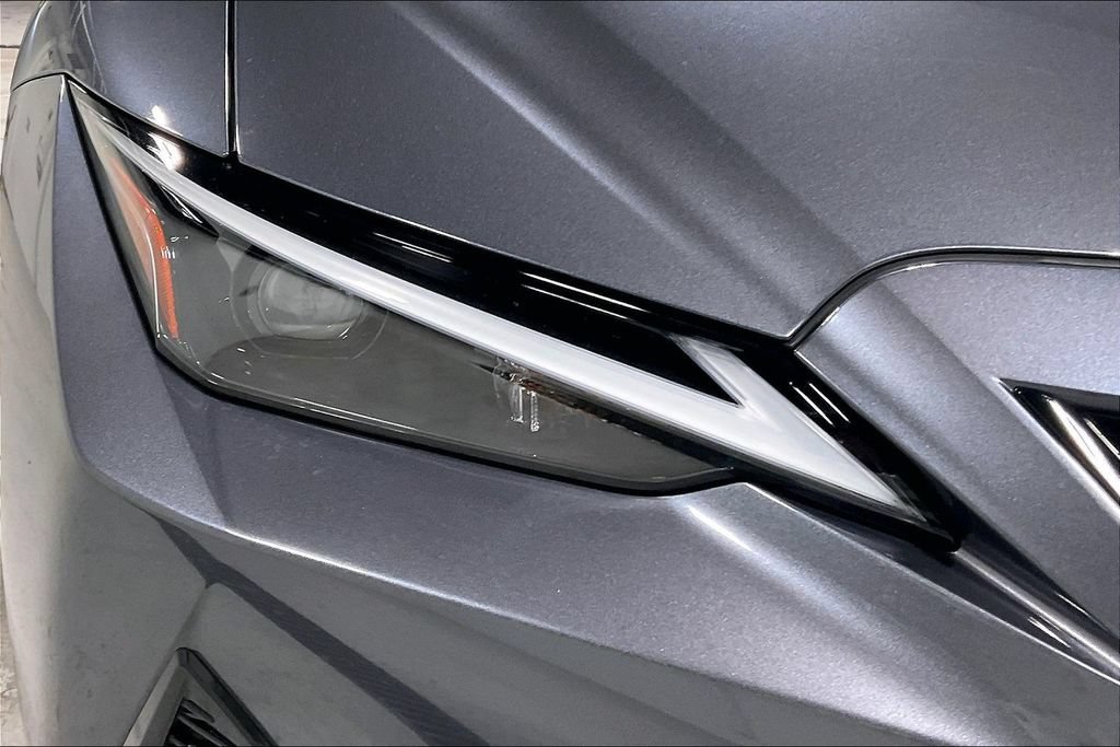 Used 2025 Lexus IS 350 F Sport w/ Accessory Package 2 RWD image 34