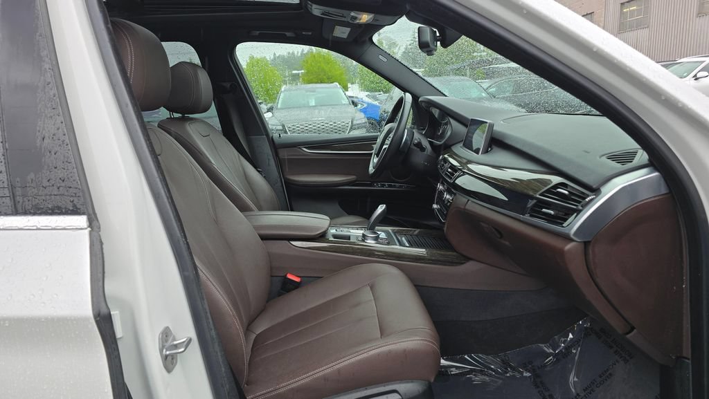 Used 2018 BMW X5 xDrive40e AWD/4WD image 10