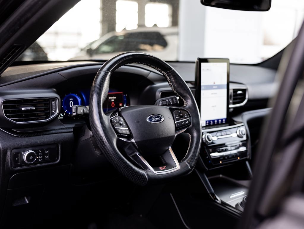 Used 2021 Ford Explorer ST w/ Equipment Group 401A image 14