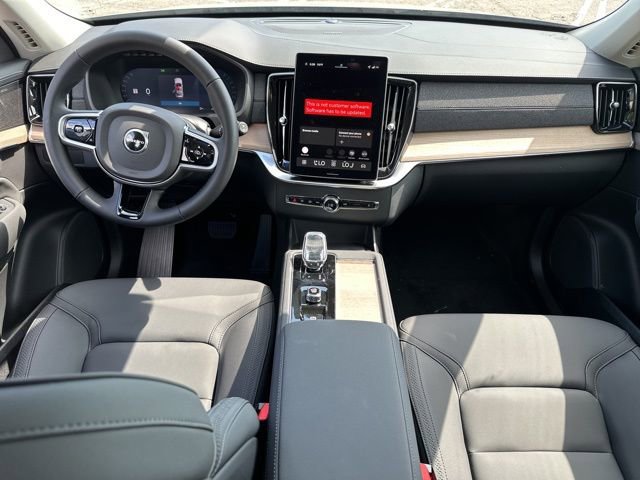 New 2026 Volvo XC90 B6 Plus w/ Protection Package Premier image 11