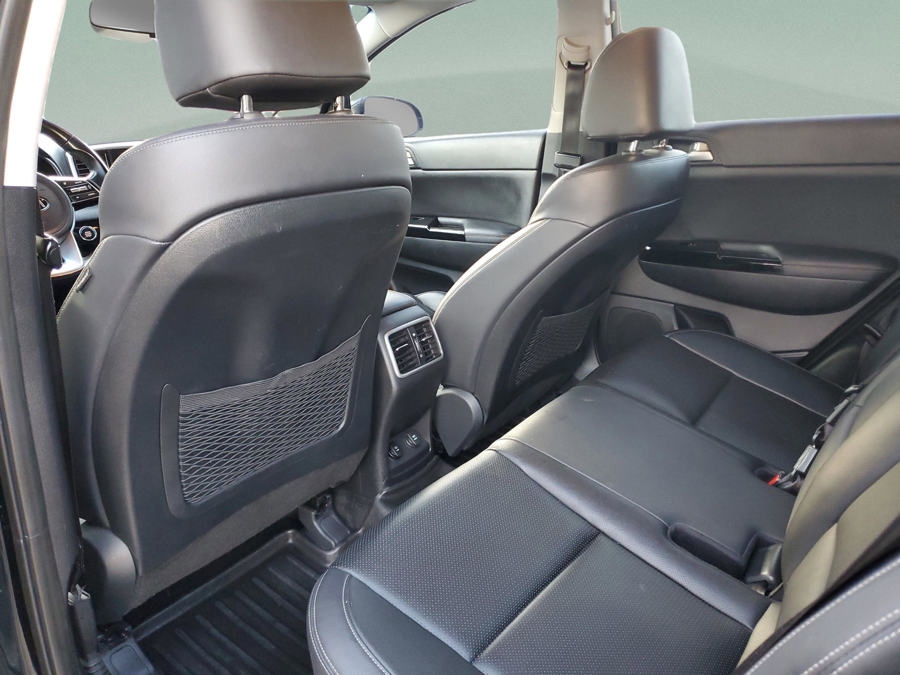 Used 2020 Kia Sportage EX image 7