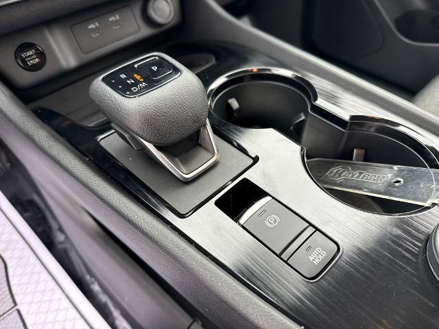 Certified 2025 Nissan Rogue SV image 29