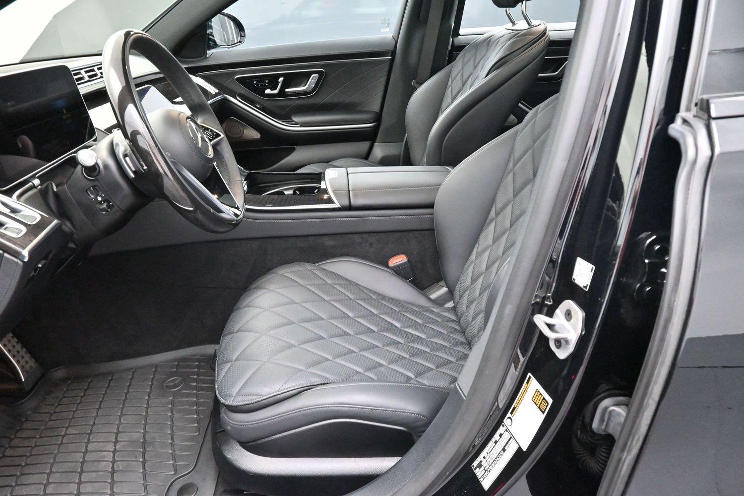 Used 2024 Mercedes-Benz S 580 4MATIC Sedan image 13
