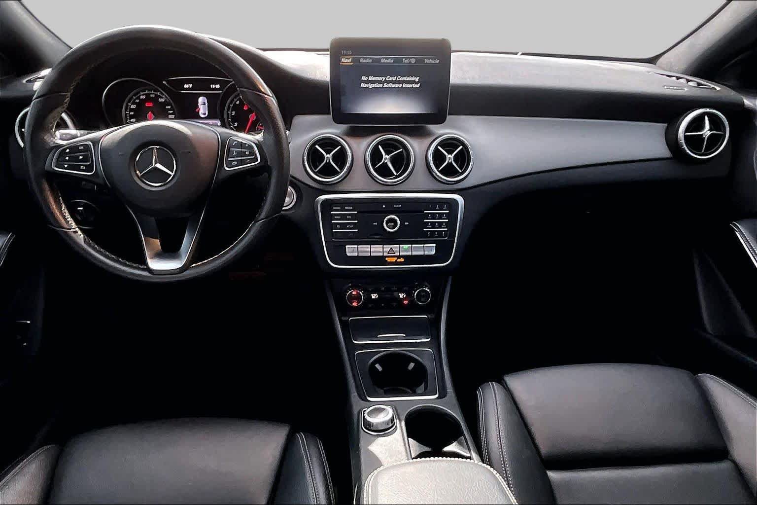 Used 2018 Mercedes-Benz CLA 250 image 14
