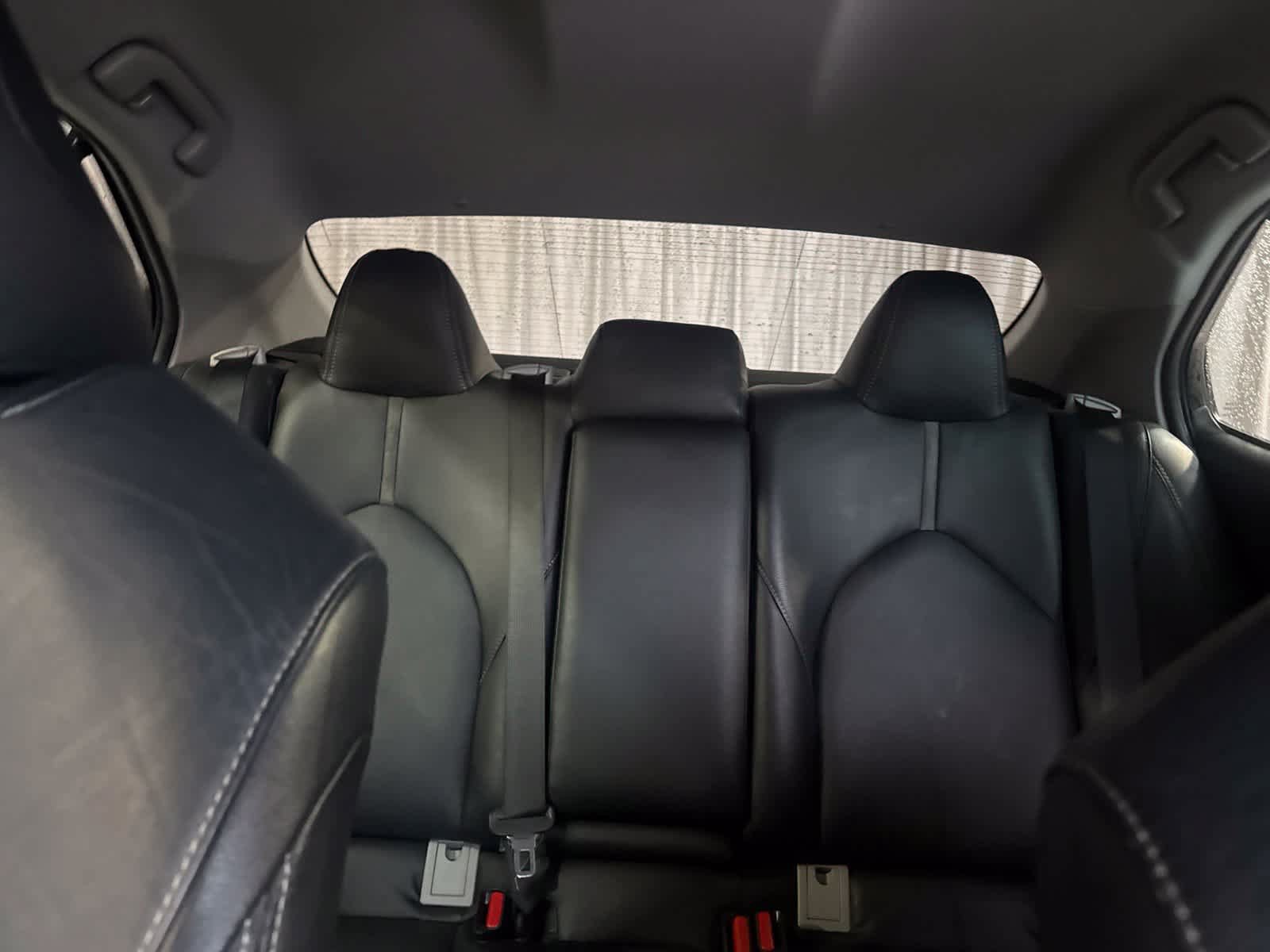 Used 2018 Toyota Camry SE FWD image 18